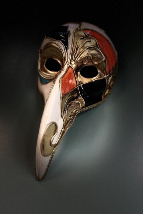 Veneetsia mask pika ninaga